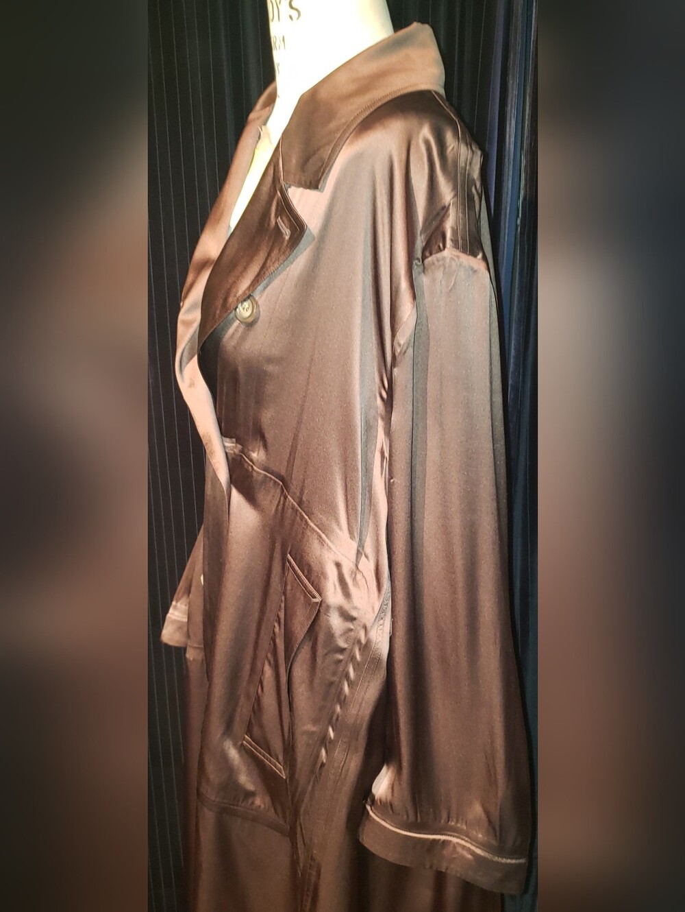 Stunning Double Side 100% Silk  Chocolate Brown Logo Buttons Trench Reverse Coat